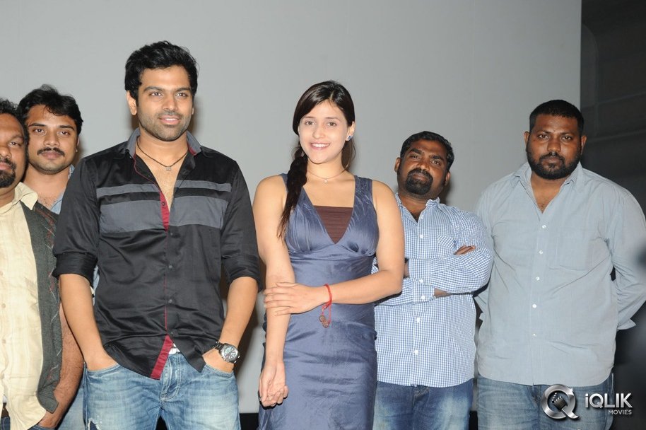 Hrudaya-Kaleyam-Movie-Trailer-Launch
